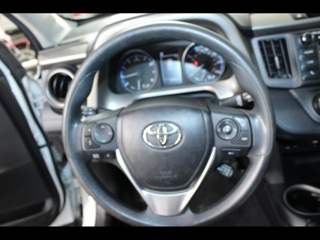 Used 2018 Toyota RAV4 LE w/ All Weather Liner Package AWD/4WD image 19