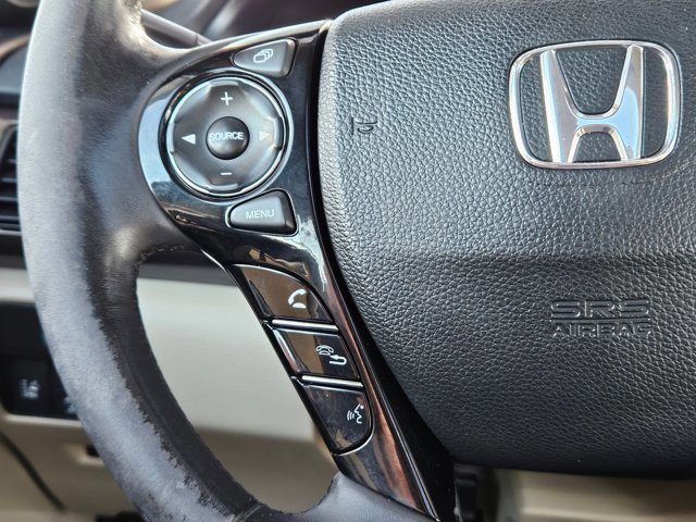 Used 2017 Honda Accord EX-L image 14