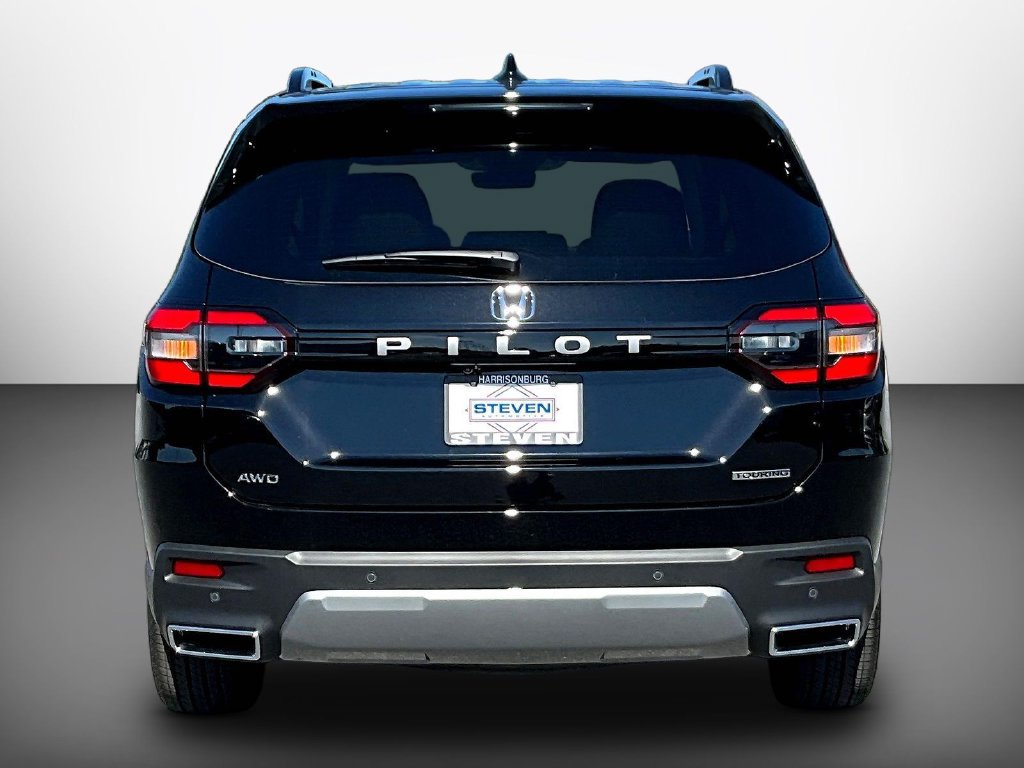 New 2026 Honda Pilot Touring image 5