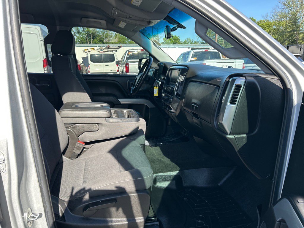 Used 2018 Chevrolet Silverado 1500 LT w/ All Star Edition image 18