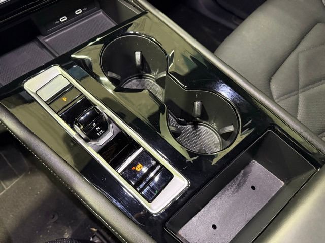 Certified 2024 Volkswagen Atlas Cross Sport SE image 19