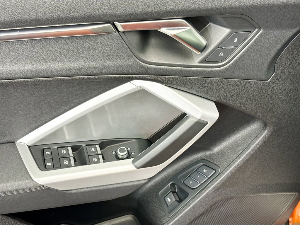 Certified 2025 Audi Q3 2.0T Premium w/ Convenience Package image 21