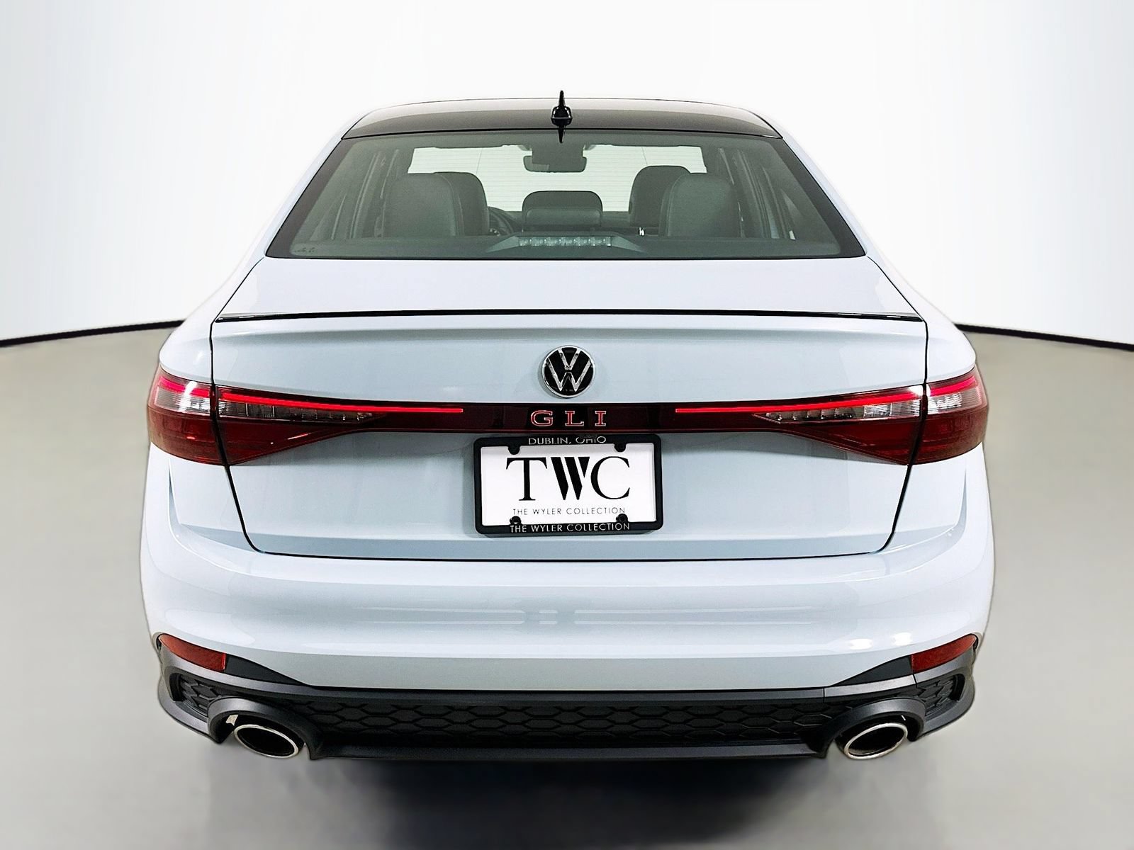 New 2026 Volkswagen Jetta GLI Autobahn FWD image 6