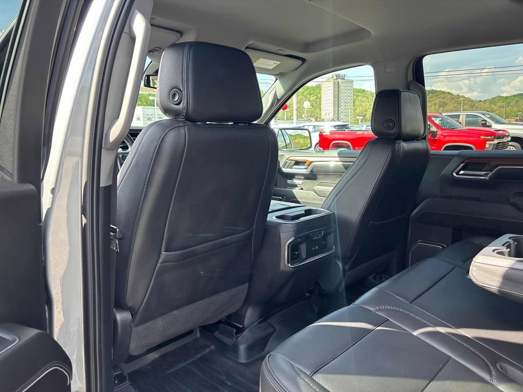 Used 2023 GMC Sierra 1500 Denali AWD/4WD image 23