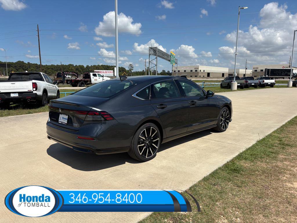 New 2026 Honda Accord Hybrid Touring image 6