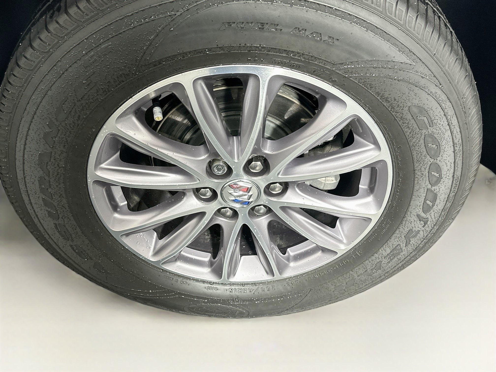 Used 2023 Buick Enclave Essence w/ Trailering Package, 5000 lbs. FWD image 11