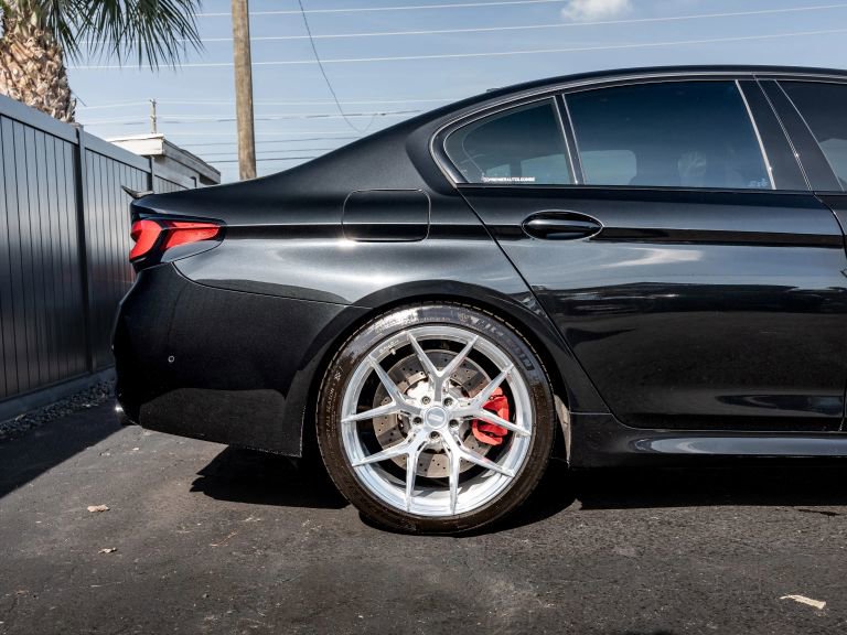 Used 2021 BMW M5 w/ Executive Package image 11