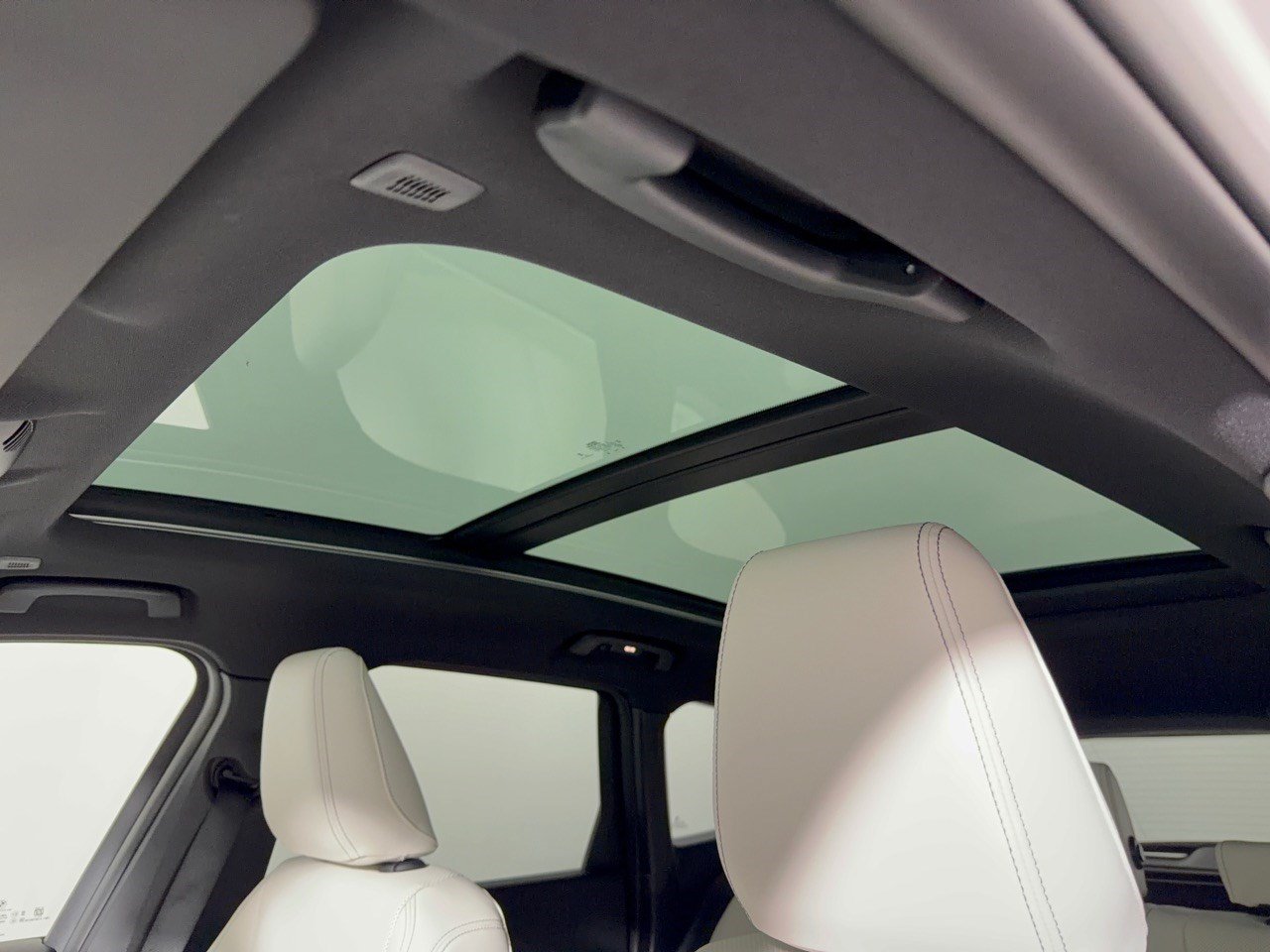 New 2027 BMW X1 xDrive28i AWD/4WD image 27