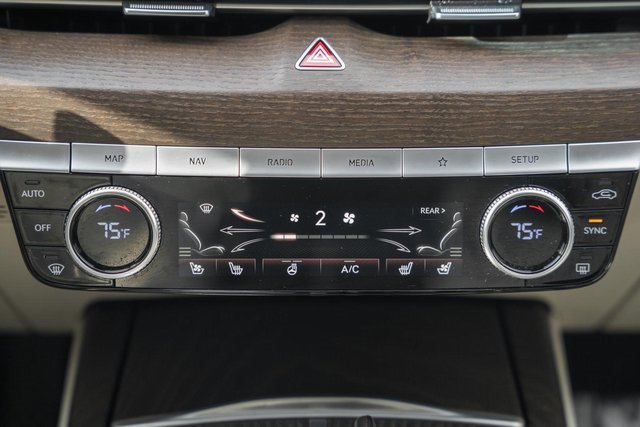 Used 2022 Genesis G80 2.5T w/ Prestige Package image 23