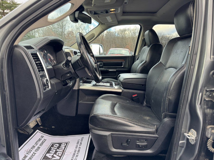 Used 2013 RAM 1500 Laramie w/ Convenience Group image 15