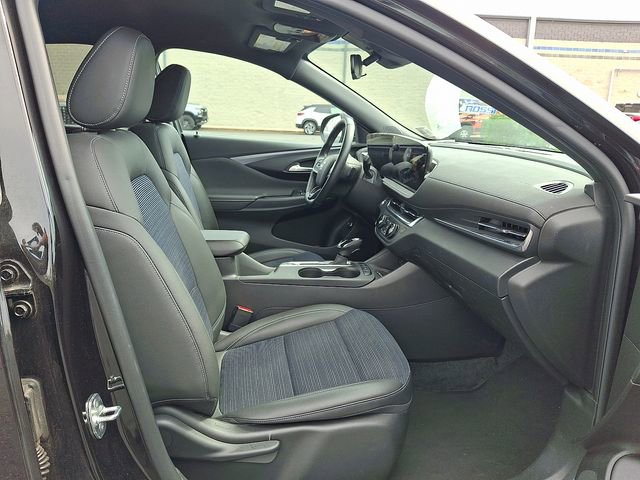 Used 2024 Buick Envista Preferred w/ Convenience I Package image 17