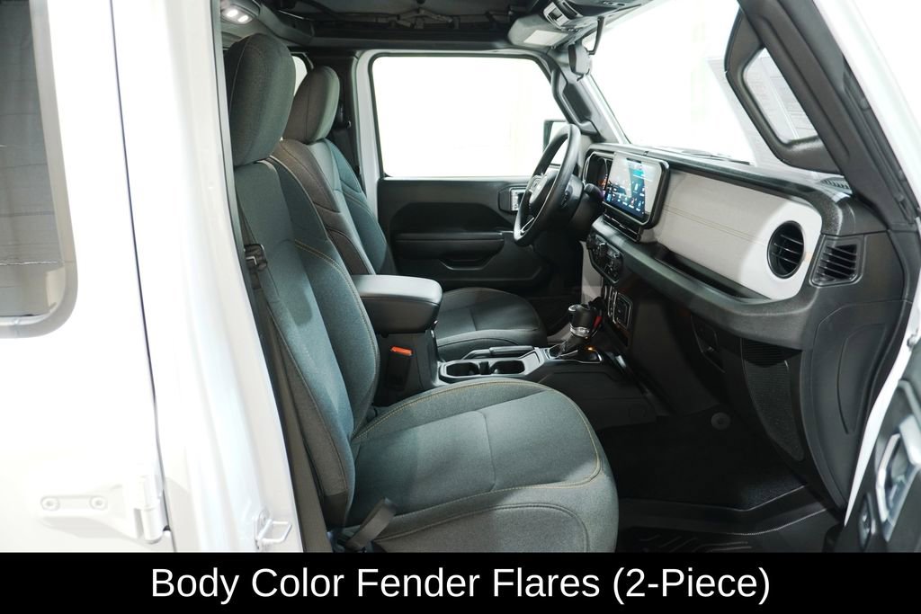 Used 2025 Jeep Gladiator Sport image 11