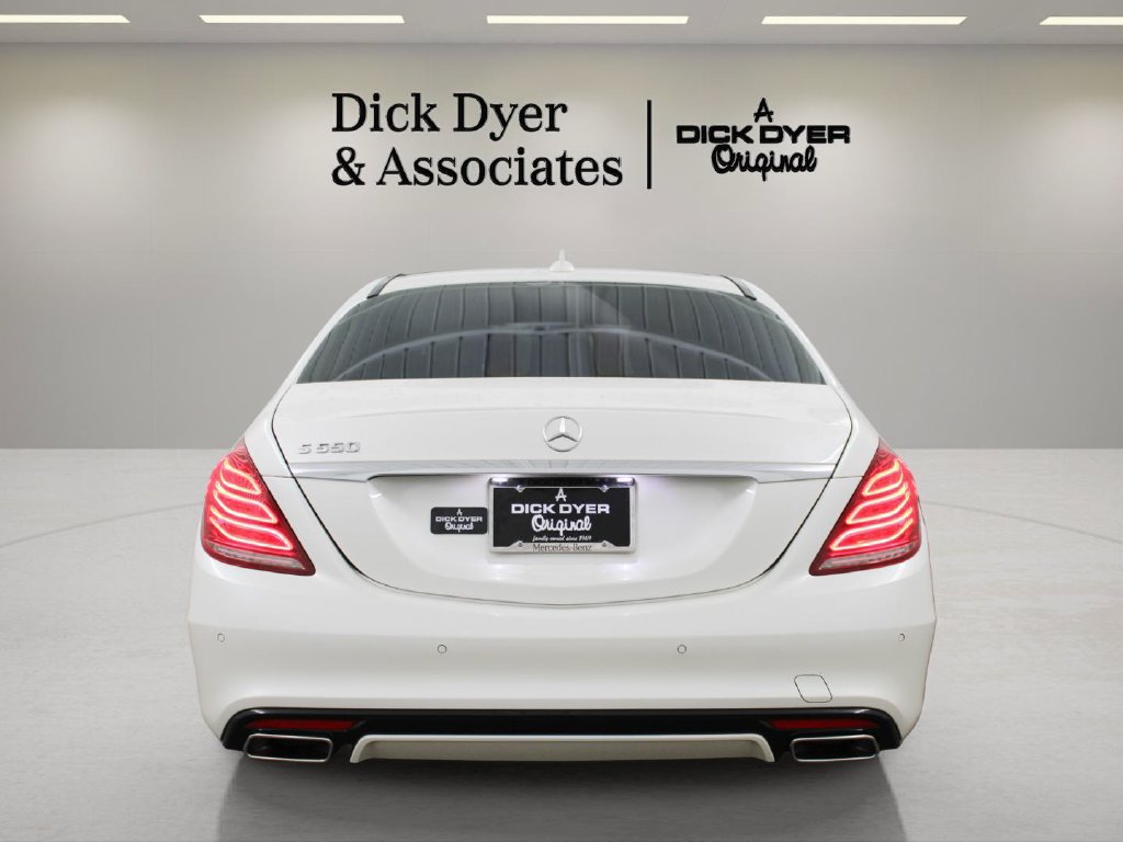 Used 2017 Mercedes-Benz S 550 Sedan image 10