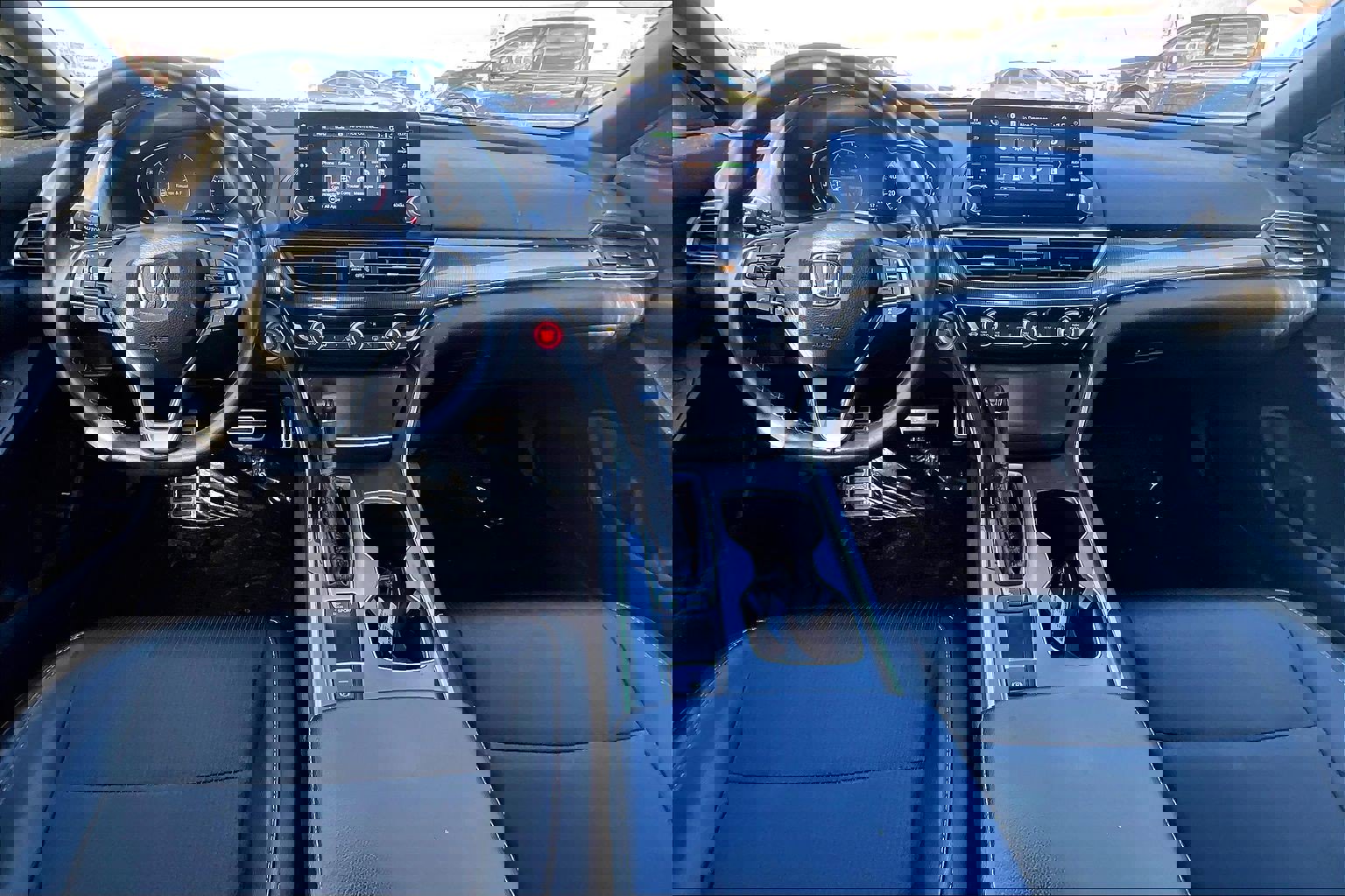 Used 2018 Honda Accord Sport image 14