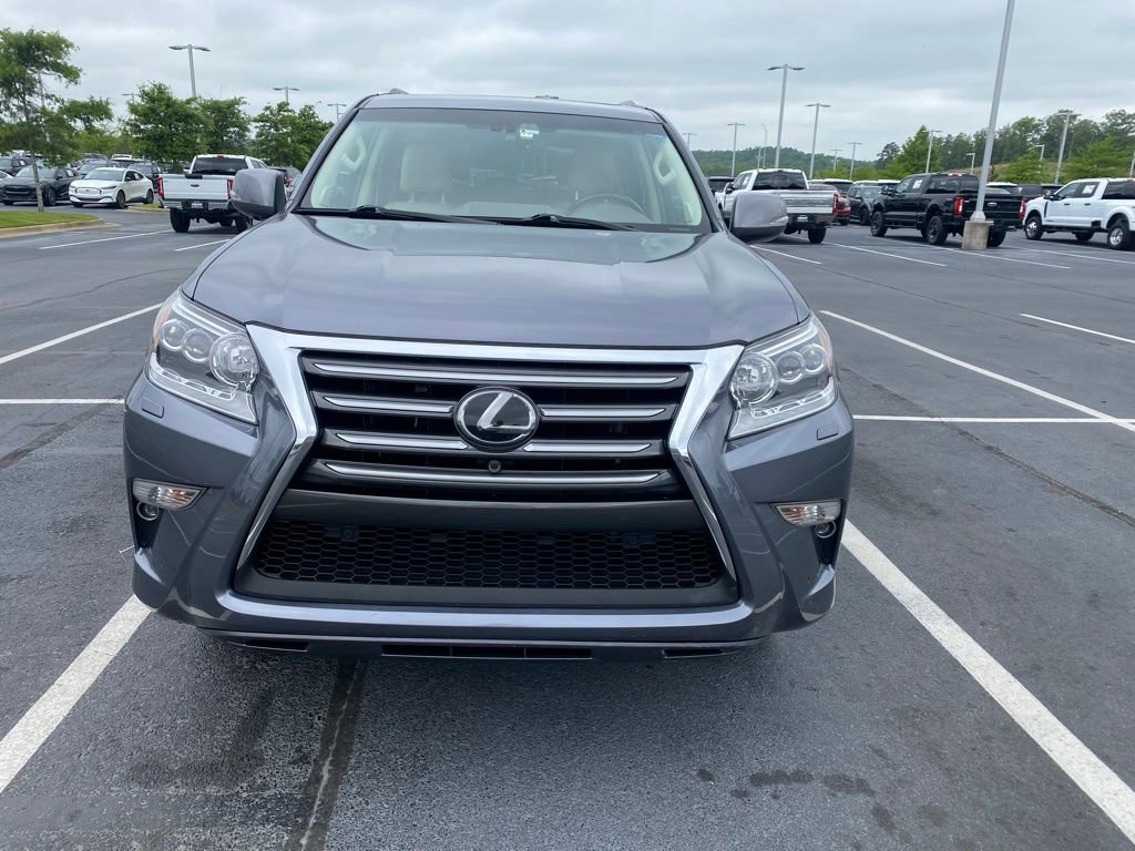 Used 2018 Lexus GX 460 Luxury AWD/4WD image 2