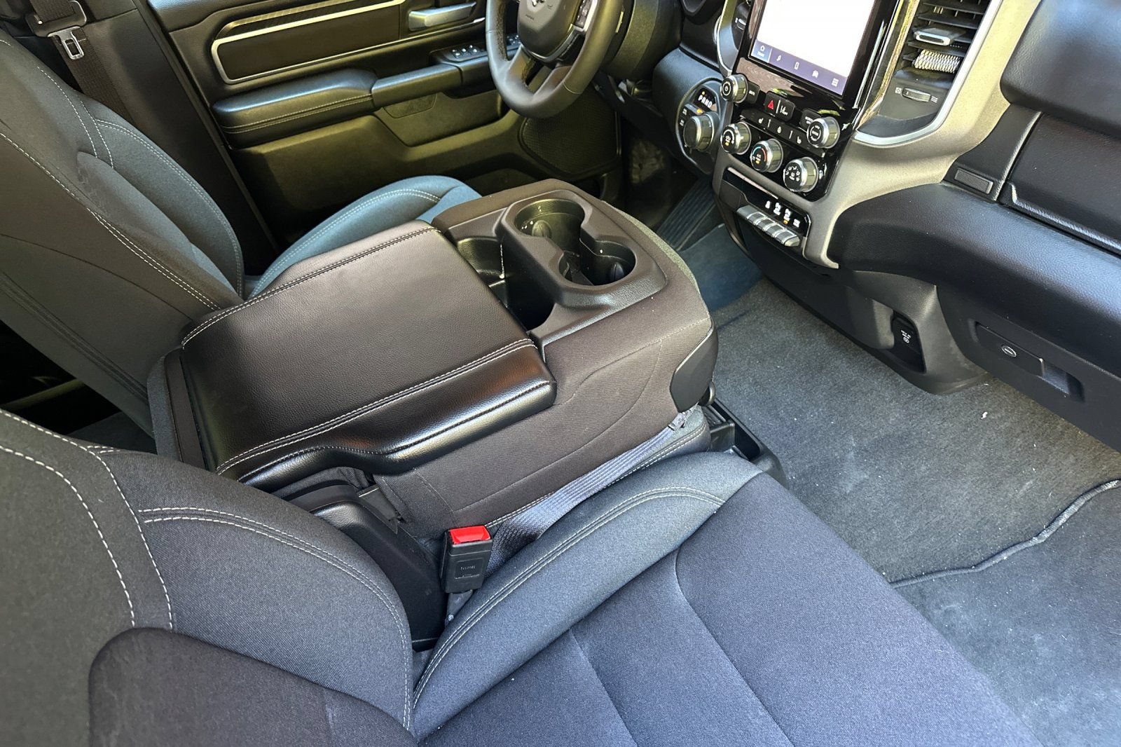 Used 2025 RAM 1500 Big Horn AWD/4WD image 20