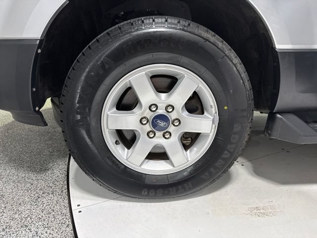 Used 2017 Ford Expedition EL XL w/ Equipment Group 101A AWD/4WD image 6