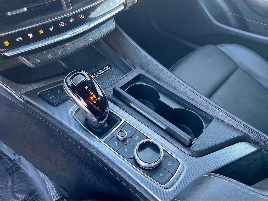 Used 2025 Cadillac CT5 Premium Luxury RWD image 17