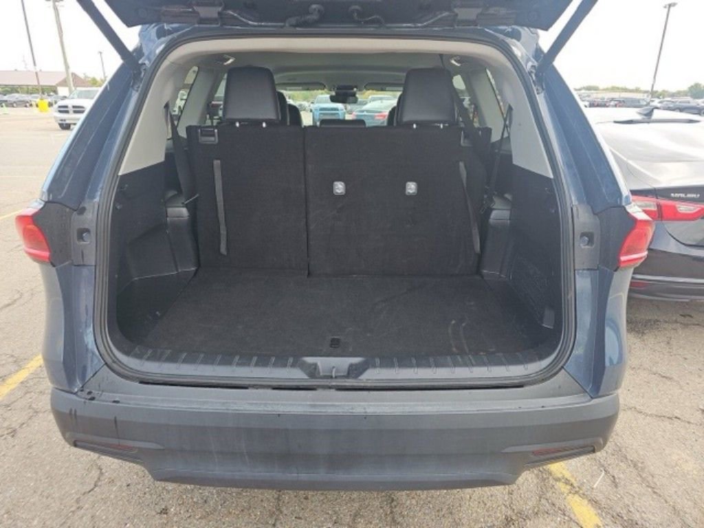 Used 2025 Toyota Grand Highlander AWD image 32