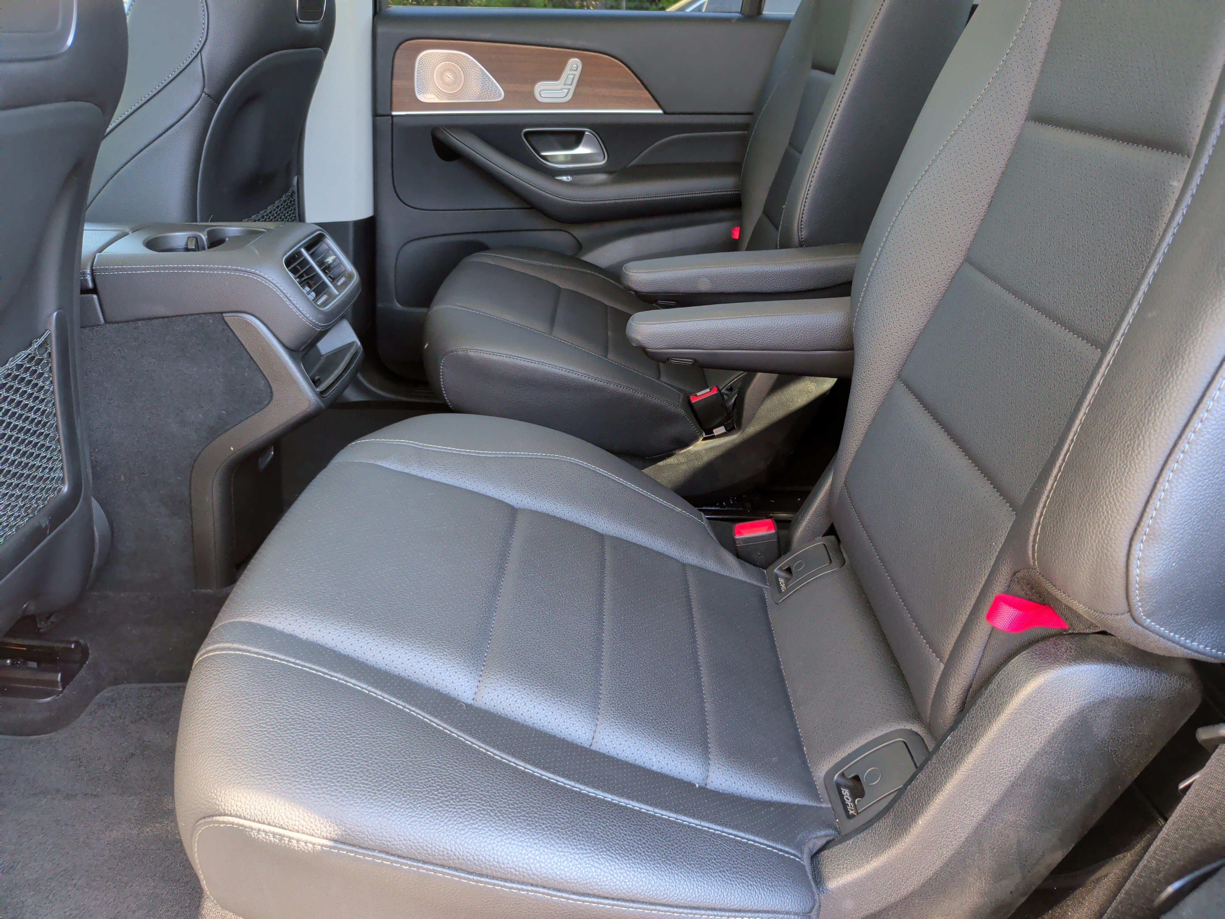 Used 2020 Mercedes-Benz GLS 450 4MATIC image 37