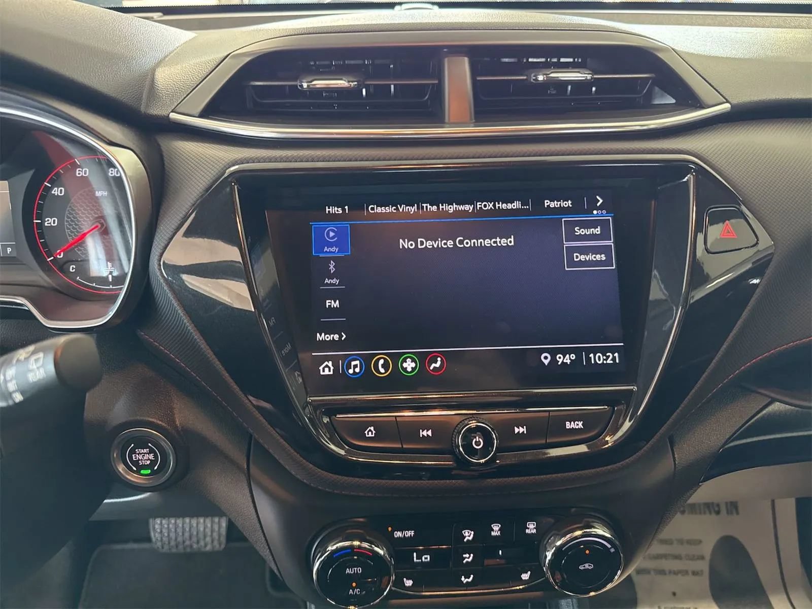 Used 2021 Chevrolet TrailBlazer RS w/ Sun and Liftgate Package FWD image 16