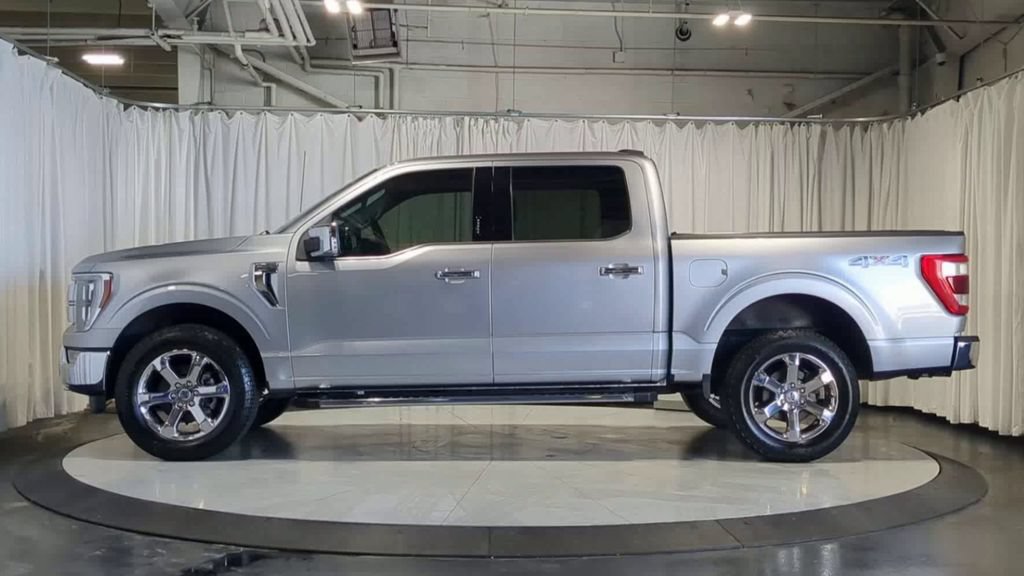 Used 2021 Ford F150 Lariat w/ Equipment Group 502A High AWD/4WD image 6