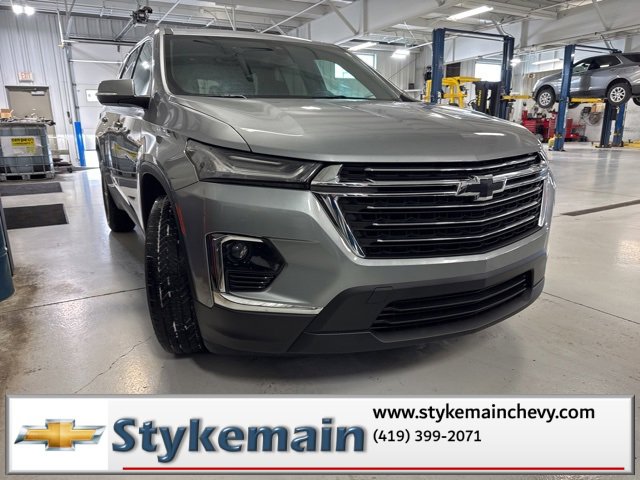 Used 2023 Chevrolet Traverse LT image 29