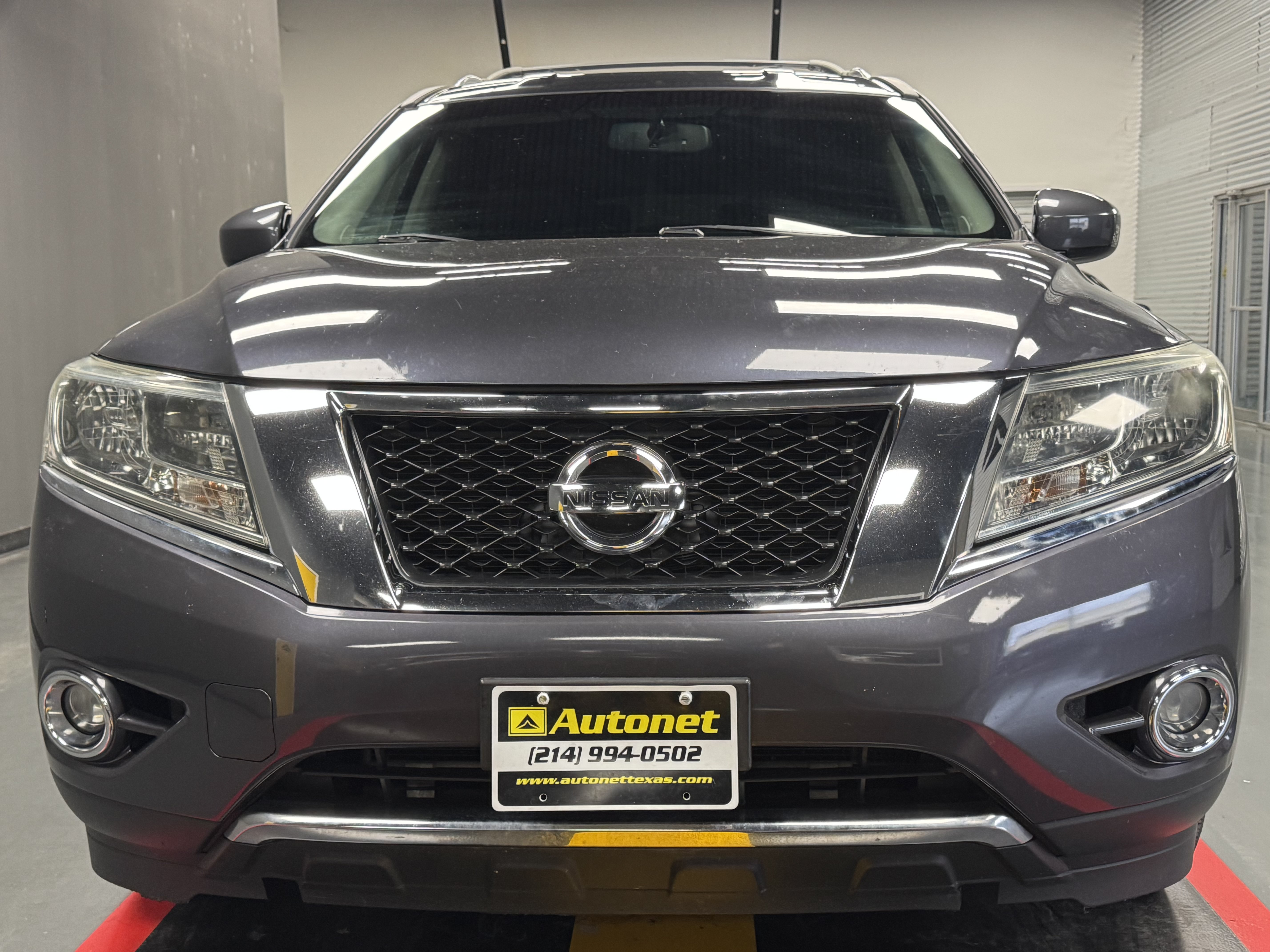 Used 2014 Nissan Pathfinder SL w/ SL Tech Package AWD/4WD image 8