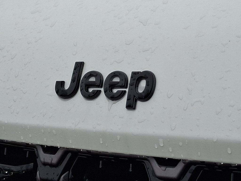 New 2026 Jeep Grand Cherokee Limited Reserve AWD/4WD image 5
