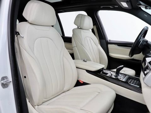 Used 2018 BMW X5 xDrive35i w/ M Sport Package AWD/4WD image 29