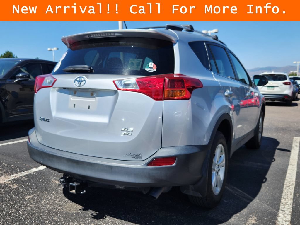 Used 2014 Toyota RAV4 XLE AWD/4WD image 6