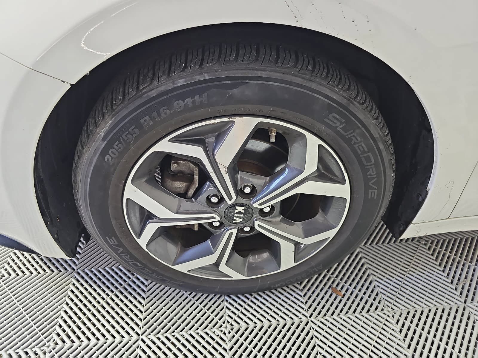 Used 2019 Kia Forte LXS FWD image 10