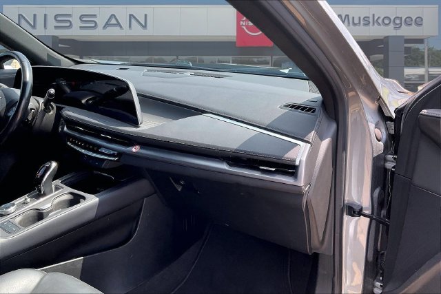 Used 2024 Cadillac XT4 Premium Luxury FWD image 25