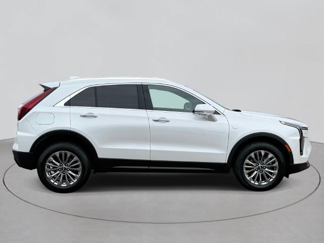 Certified 2025 Cadillac XT4 Premium Luxury AWD/4WD image 35