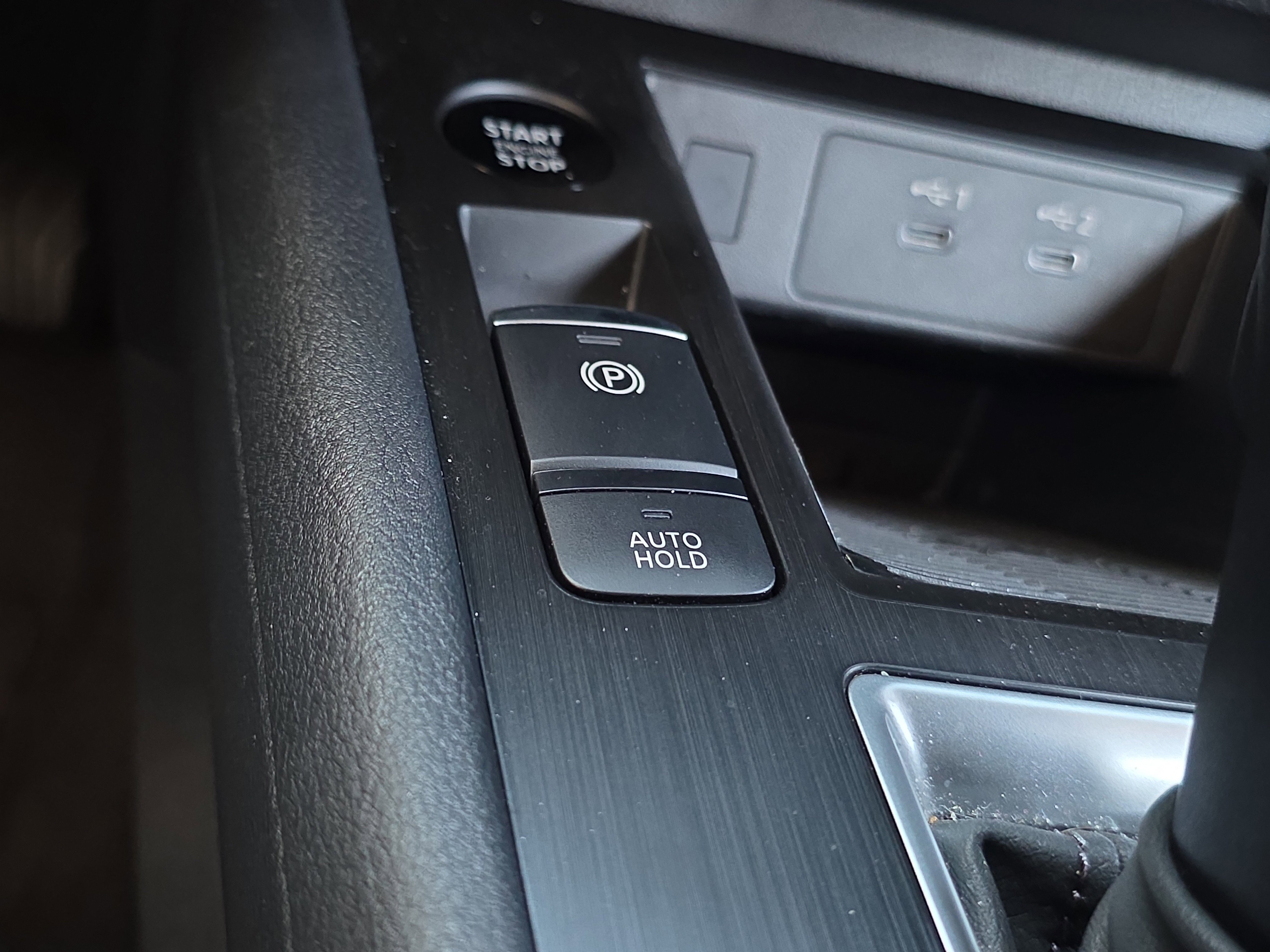 Used 2025 Nissan Kicks SV image 22