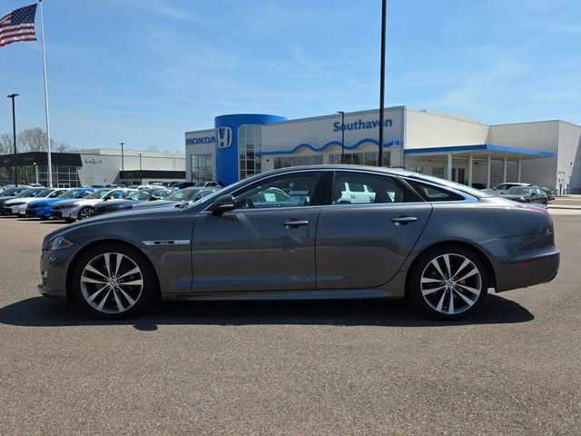 Used 2017 Jaguar XJ R-Sport image 6