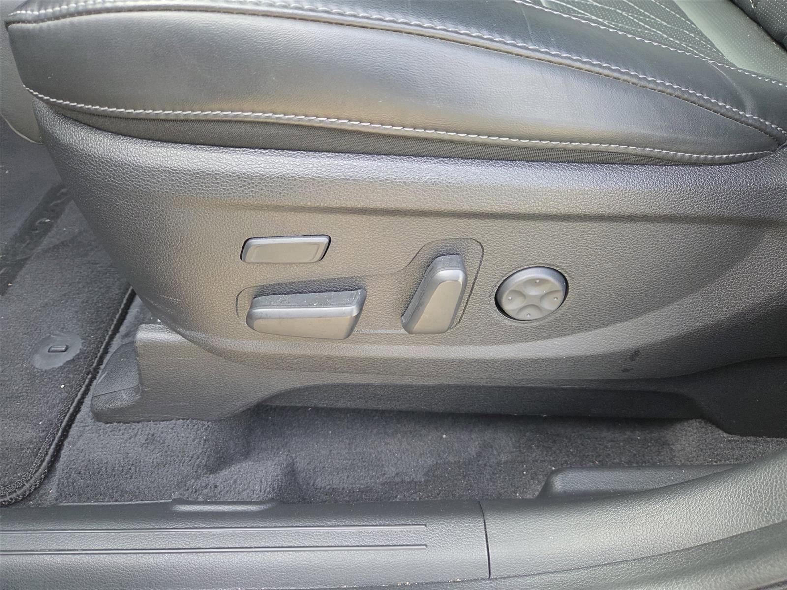 Used 2025 Kia Telluride SX Prestige X-Pro image 13