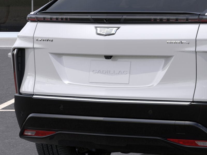 New 2025 Cadillac Lyriq Luxury w/ LPO, Floor Liner Package image 14