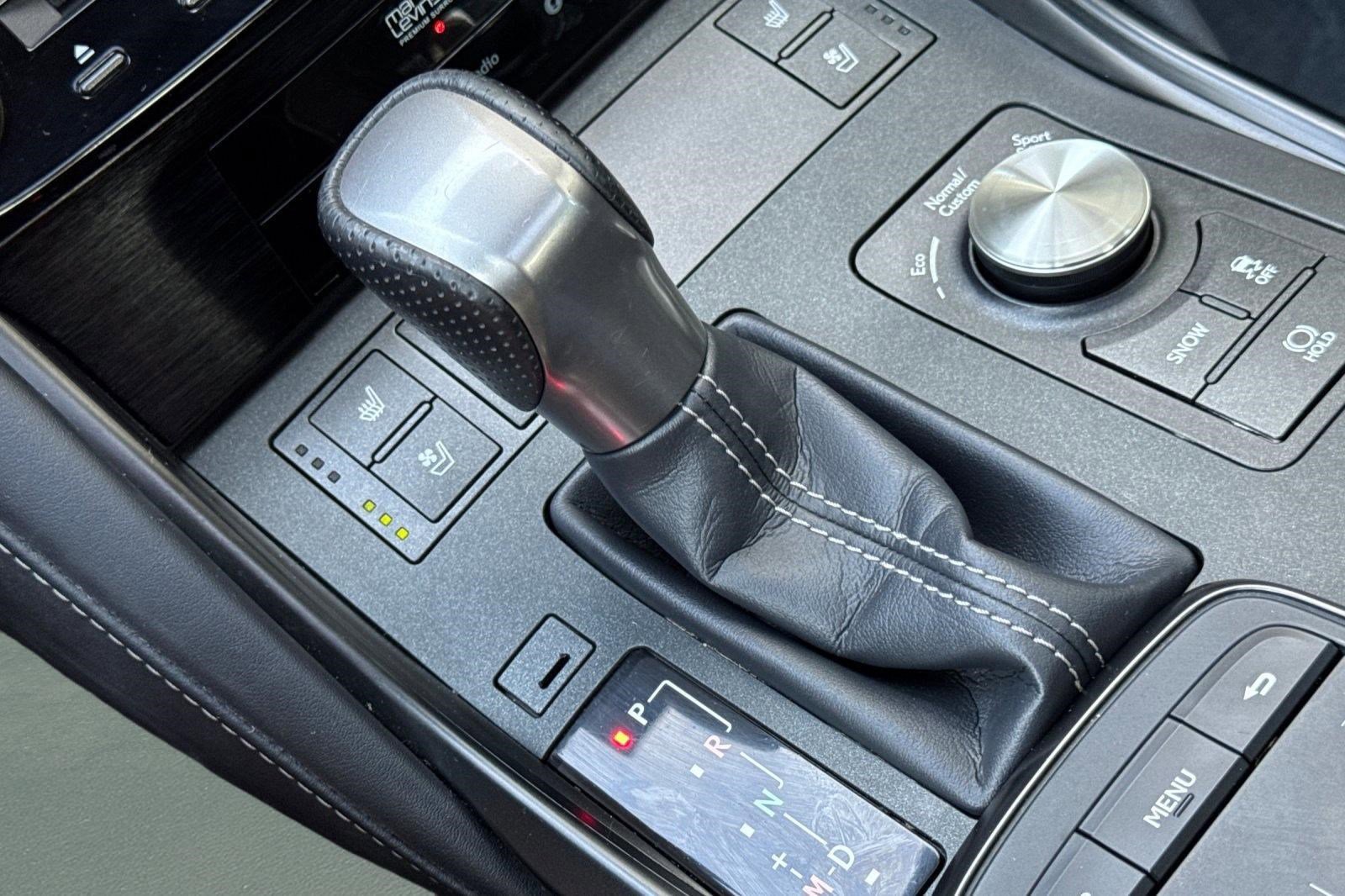 Certified 2023 Lexus IS 350 F Sport image 18