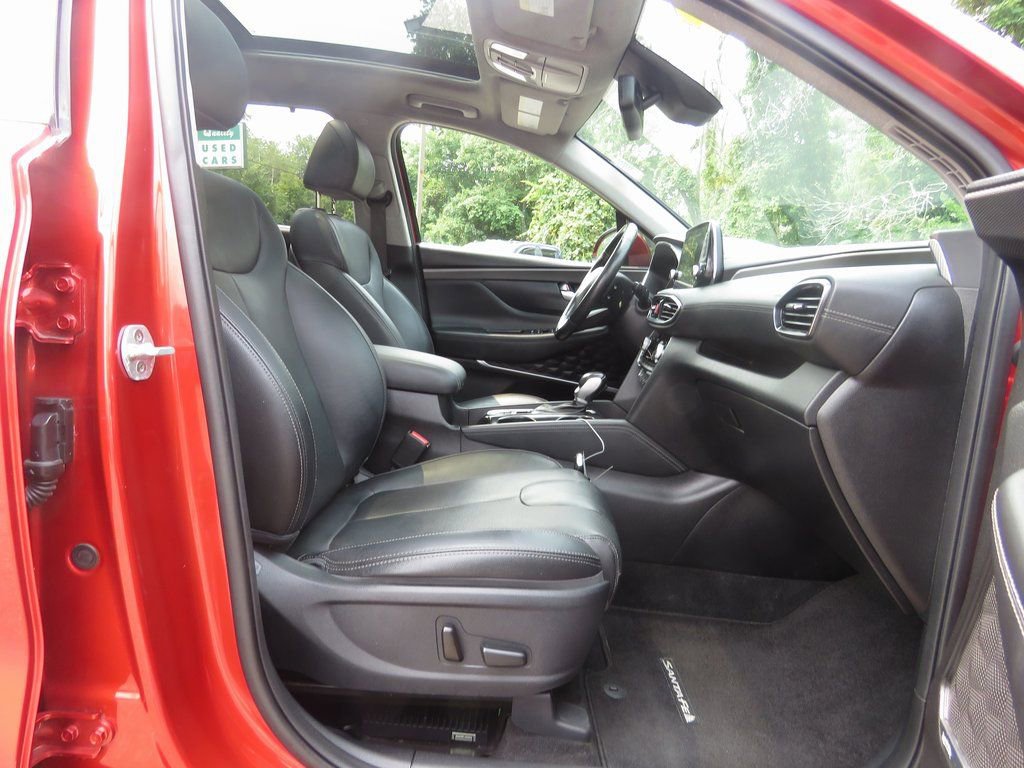 Used 2019 Hyundai Santa Fe FWD image 14