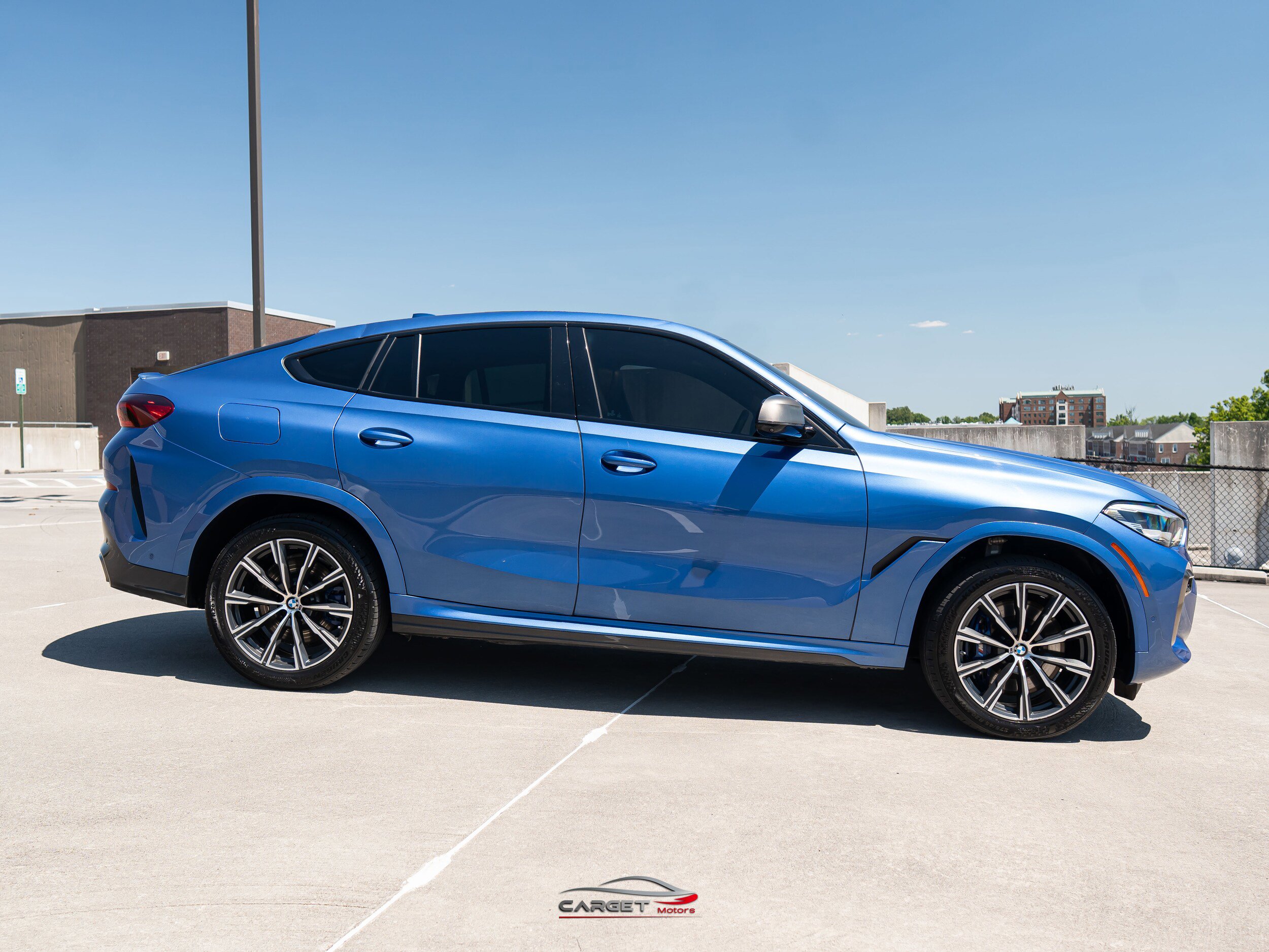 Used 2020 BMW X6 M50i w/ Premium Package AWD/4WD image 8