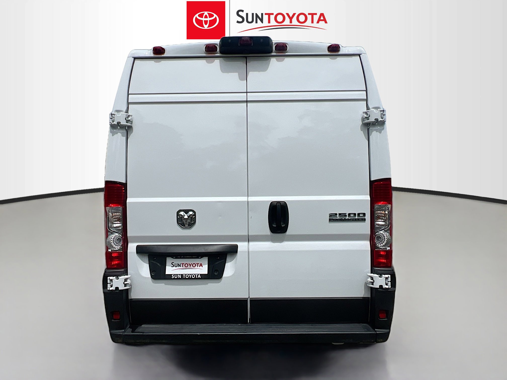 Used 2025 RAM ProMaster 2500 w/ Convenience Group image 5