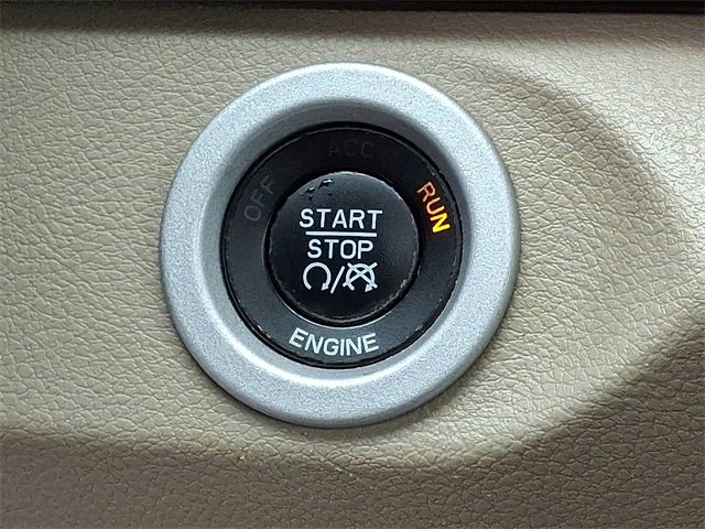 Used 2016 RAM 1500 Laramie w/ Convenience Group image 19