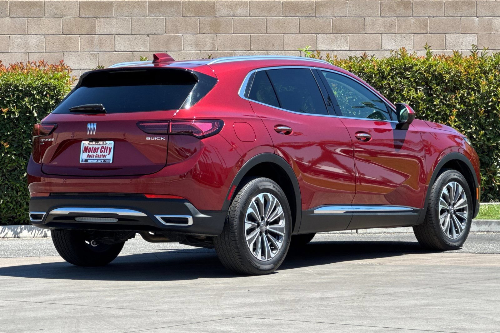 Certified 2024 Buick Envision Preferred AWD/4WD image 4