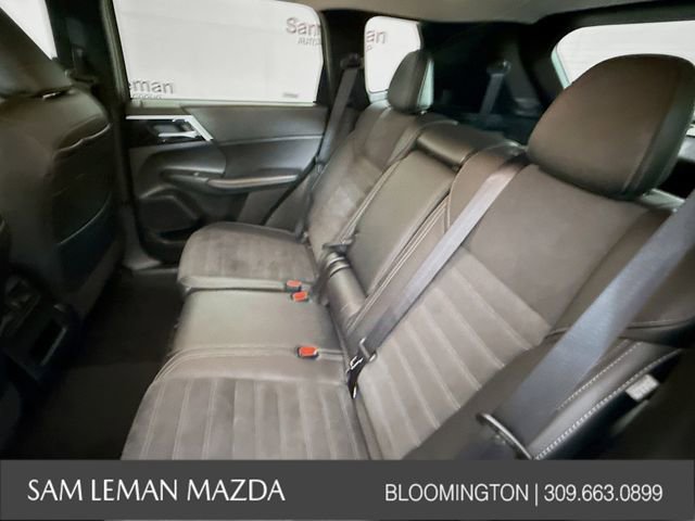 Used 2024 Mitsubishi Outlander SE Black Edition image 21