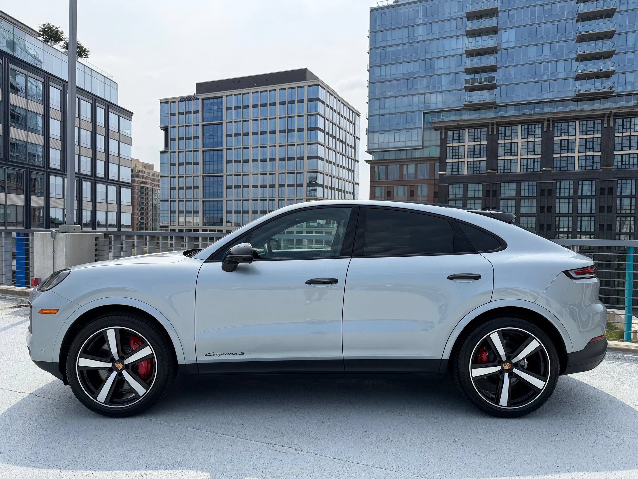 Certified 2026 Porsche Cayenne S AWD/4WD image 2