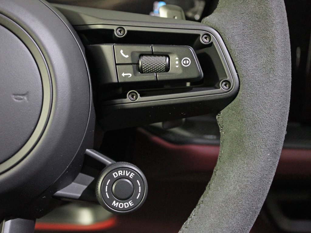 New 2026 Porsche Cayenne GTS image 26