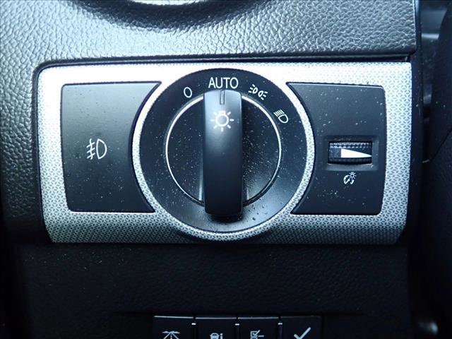 Used 2012 Chevrolet Captiva Sport LTZ AWD/4WD image 25
