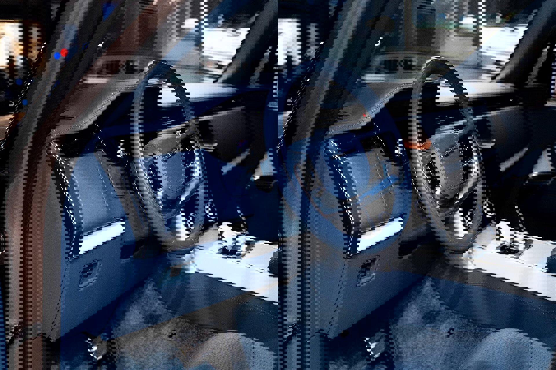 Used 2023 Land Rover Range Rover SV image 17