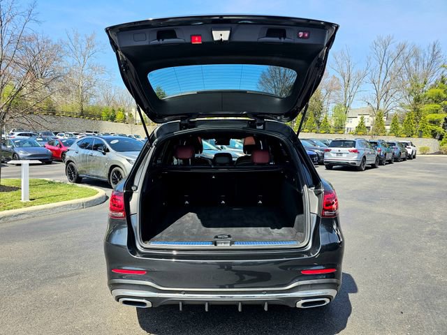 Used 2022 Mercedes-Benz GLC 300 4MATIC image 10